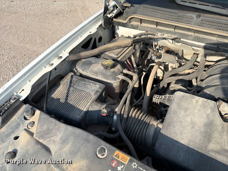 image for item DN6692 2016 Chevrolet Silverado 1500 pickup truck