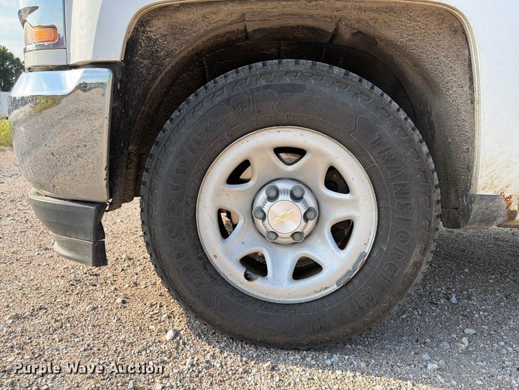 image for item DN6692 2016 Chevrolet Silverado 1500 pickup truck