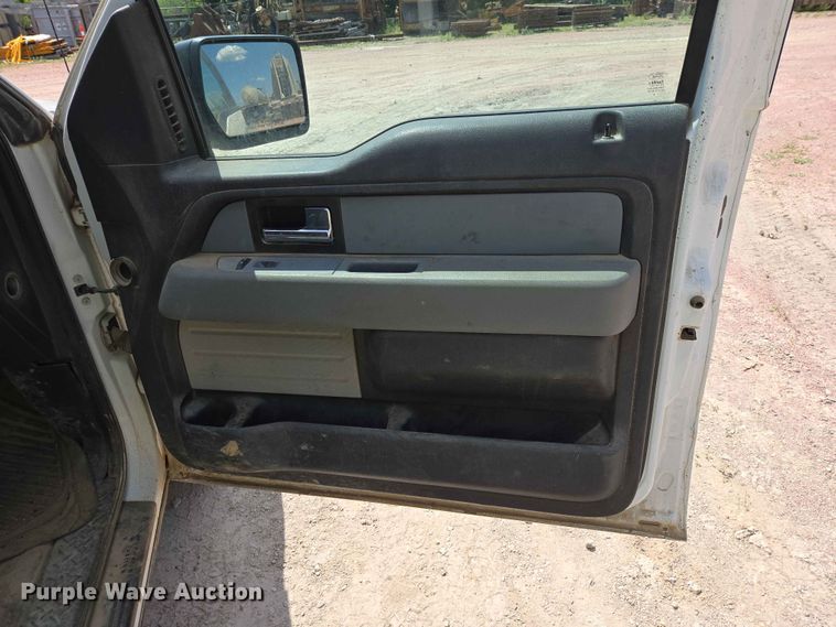 image for item DP8954 2012 Ford F150 Ext. Cab pickup truck