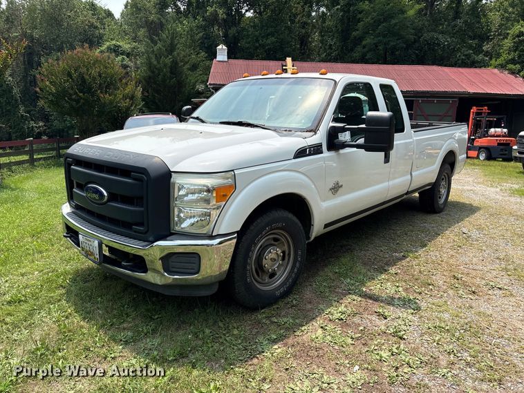 image for item DT2905 2015 Ford F250 Super Duty Ext. Cab pickup truck