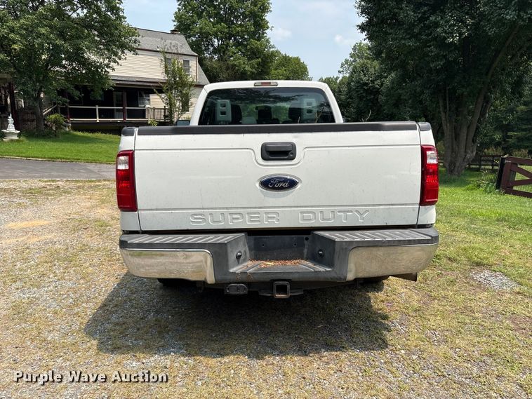 image for item DT2905 2015 Ford F250 Super Duty Ext. Cab pickup truck