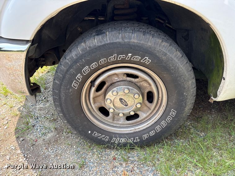 image for item DT2905 2015 Ford F250 Super Duty Ext. Cab pickup truck