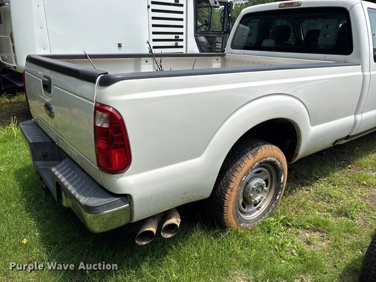 image for item DT2905 2015 Ford F250 Super Duty Ext. Cab pickup truck