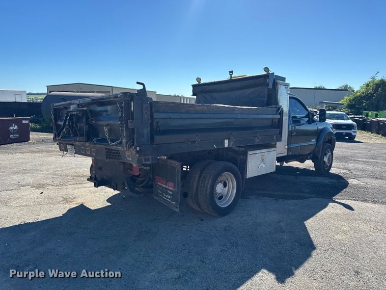 image for item DV2035 2007 Ford F550 Super Duty dump truck