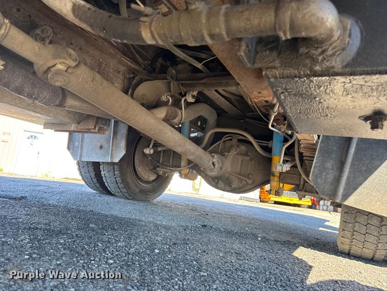 image for item DV2035 2007 Ford F550 Super Duty dump truck