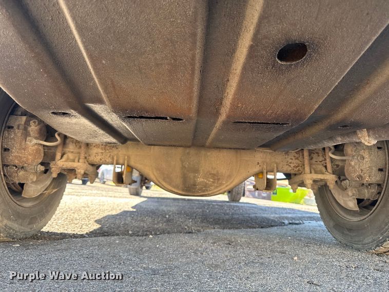 image for item DV2035 2007 Ford F550 Super Duty dump truck
