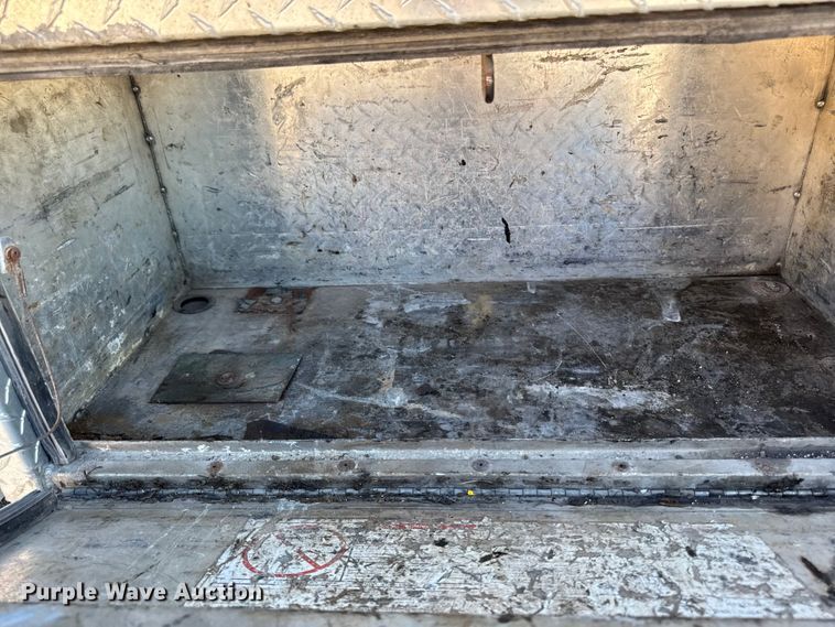 image for item DV2035 2007 Ford F550 Super Duty dump truck