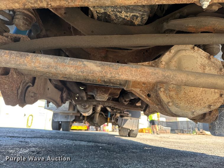 image for item DV2035 2007 Ford F550 Super Duty dump truck