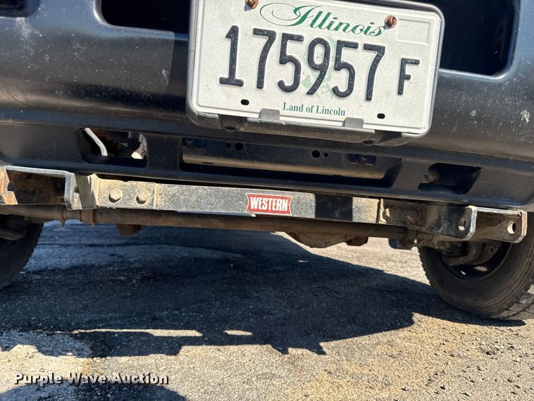 image for item DV2035 2007 Ford F550 Super Duty dump truck