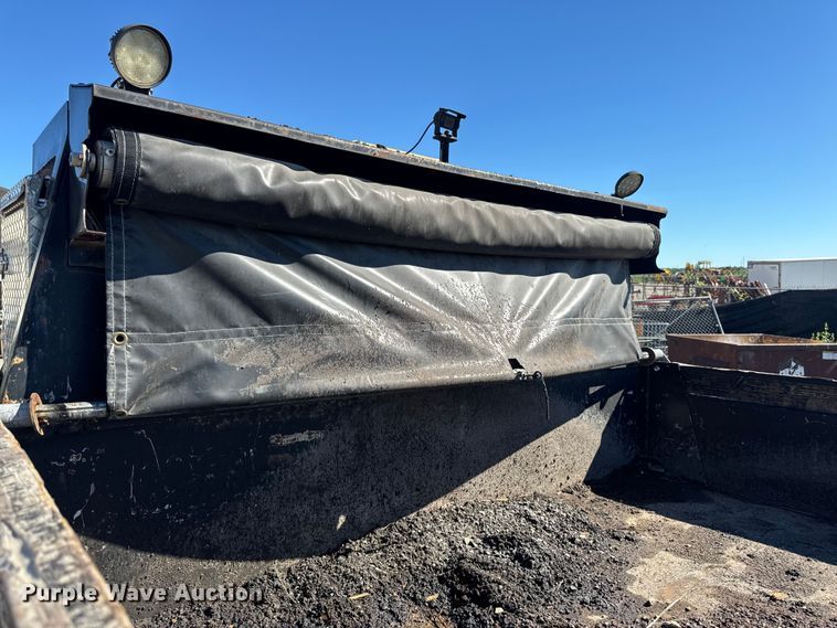 image for item DV2035 2007 Ford F550 Super Duty dump truck