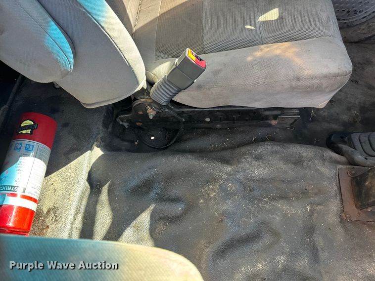 image for item DV2035 2007 Ford F550 Super Duty dump truck