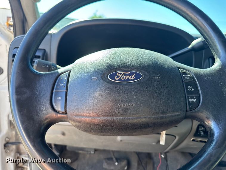 image for item DV2035 2007 Ford F550 Super Duty dump truck
