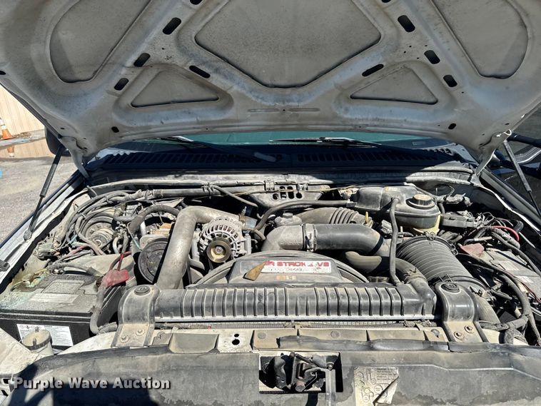 image for item DV2035 2007 Ford F550 Super Duty dump truck