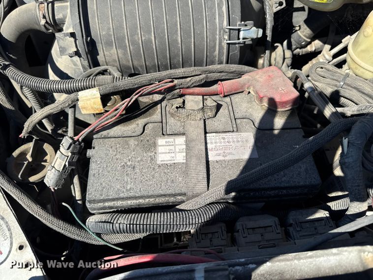 image for item DV2035 2007 Ford F550 Super Duty dump truck