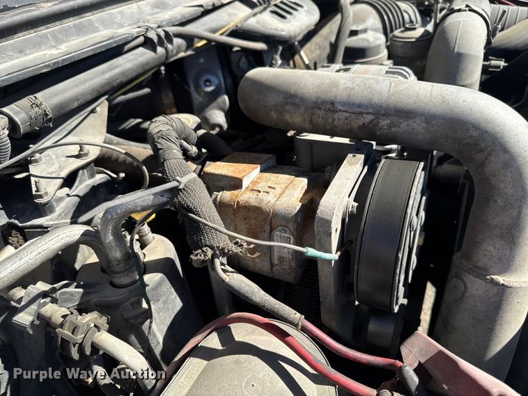image for item DV2035 2007 Ford F550 Super Duty dump truck