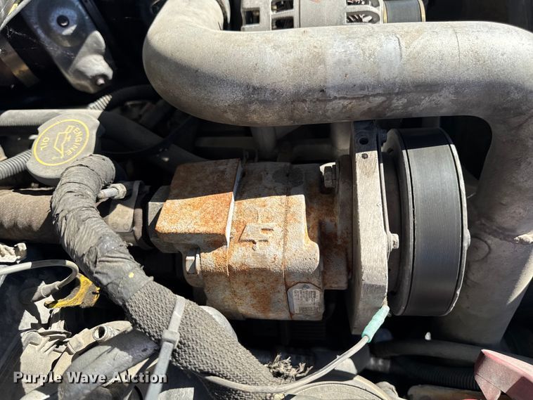 image for item DV2035 2007 Ford F550 Super Duty dump truck