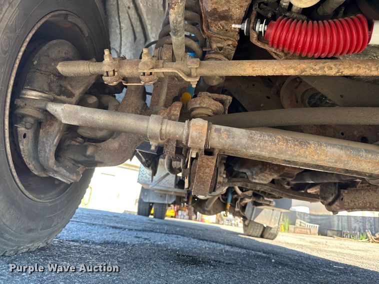 image for item DV2035 2007 Ford F550 Super Duty dump truck