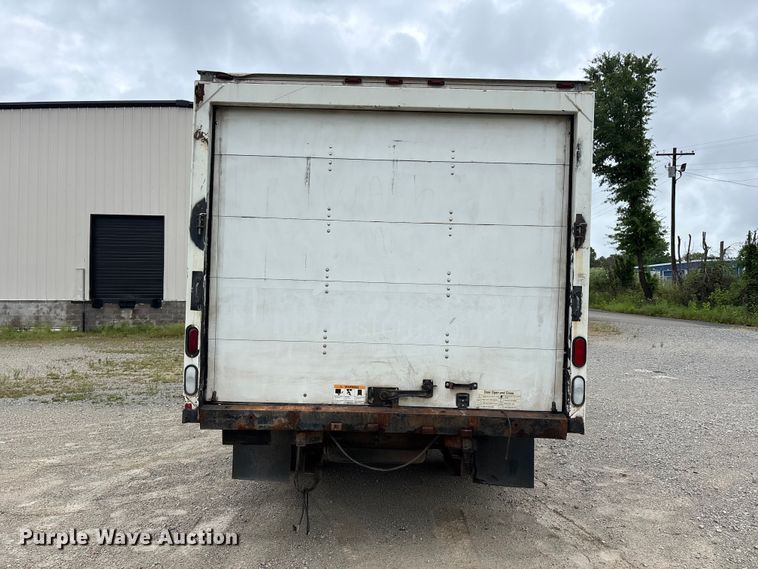 image for item DV4363 1999 Ford E350 box truck