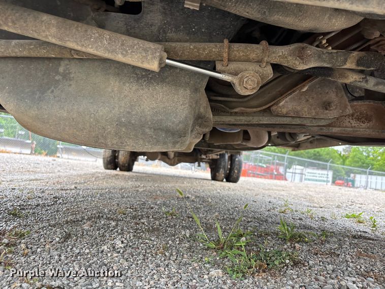 image for item DV4363 1999 Ford E350 box truck