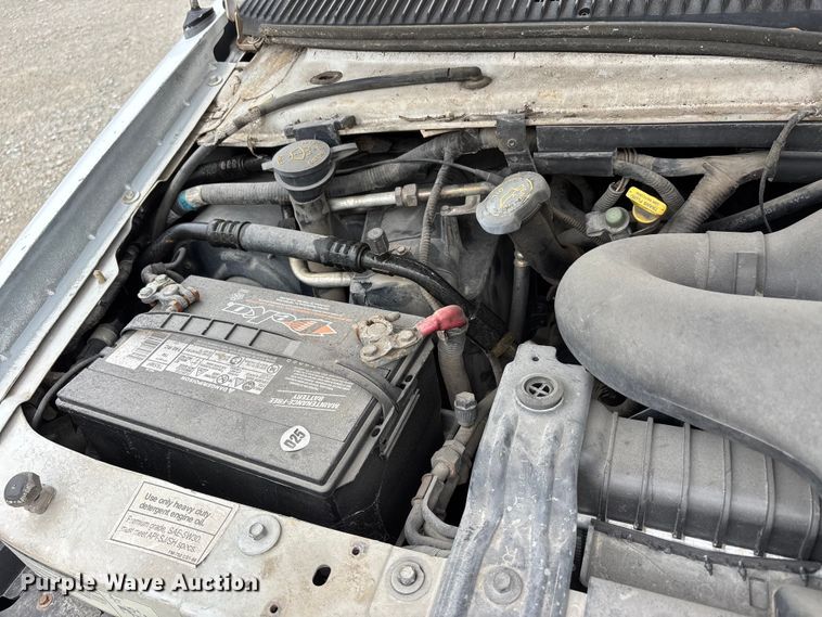 image for item DV4363 1999 Ford E350 box truck