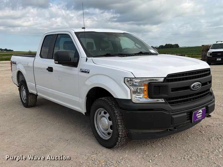 image for item DV8526 2019 Ford F150 Ext. Cab pickup truck