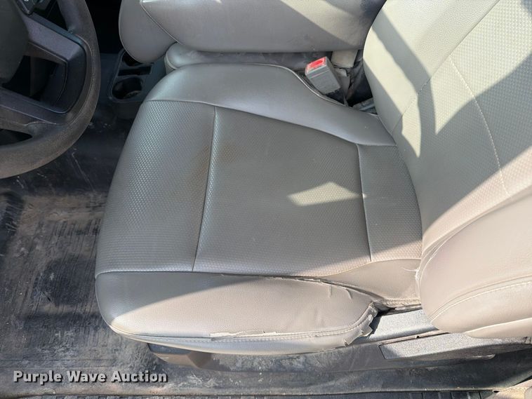 image for item DV8526 2019 Ford F150 Ext. Cab pickup truck