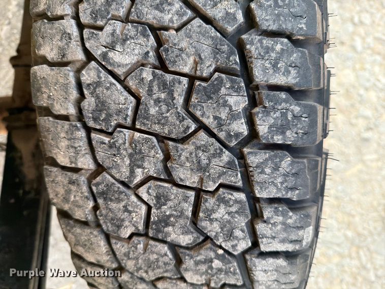image for item DV8526 2019 Ford F150 Ext. Cab pickup truck