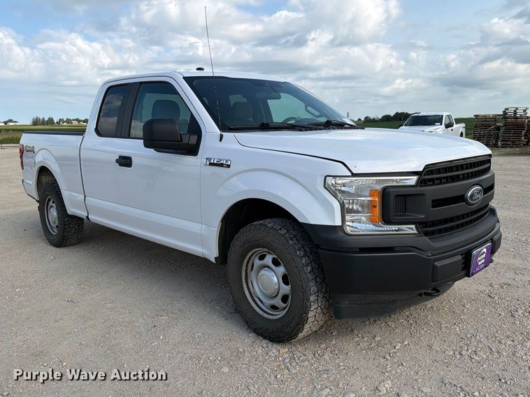 image for item DV8527 2019 Ford F150 Ext. Cab pickup truck