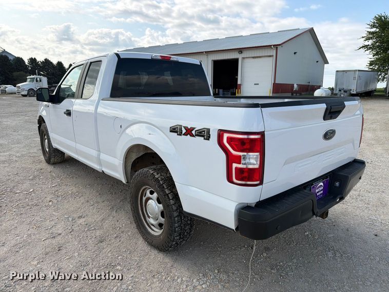 image for item DV8527 2019 Ford F150 Ext. Cab pickup truck