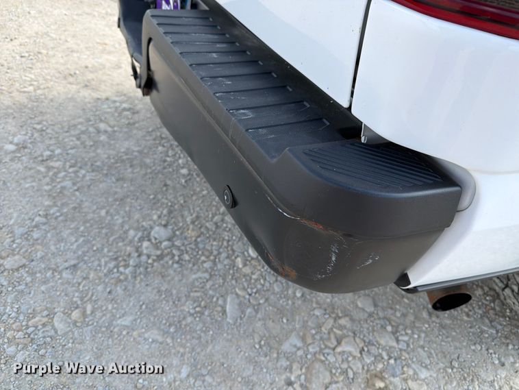 image for item DV8527 2019 Ford F150 Ext. Cab pickup truck