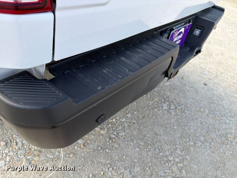 image for item DV8527 2019 Ford F150 Ext. Cab pickup truck