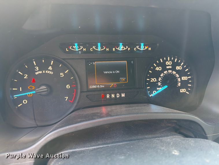 image for item DV8527 2019 Ford F150 Ext. Cab pickup truck