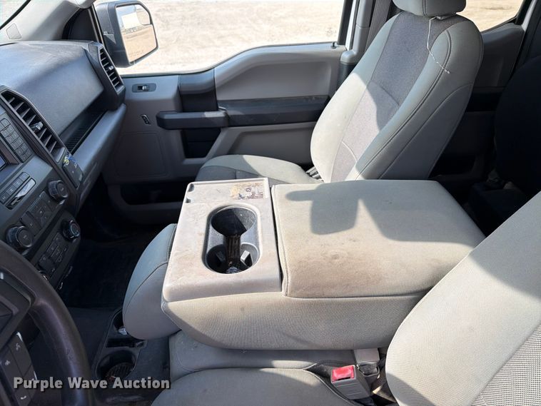 image for item DV8527 2019 Ford F150 Ext. Cab pickup truck