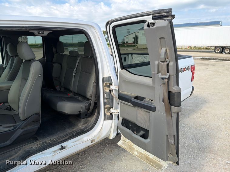 image for item DV8527 2019 Ford F150 Ext. Cab pickup truck
