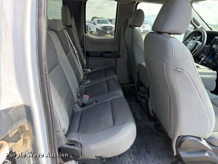 image for item DV8527 2019 Ford F150 Ext. Cab pickup truck