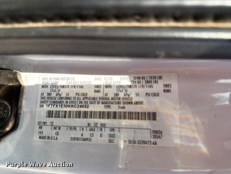 image for item DV8527 2019 Ford F150 Ext. Cab pickup truck