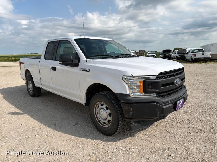 image for item DV8528 2019 Ford F150 Ext. Cab pickup truck