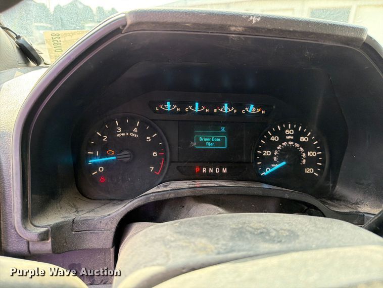 image for item DV8528 2019 Ford F150 Ext. Cab pickup truck