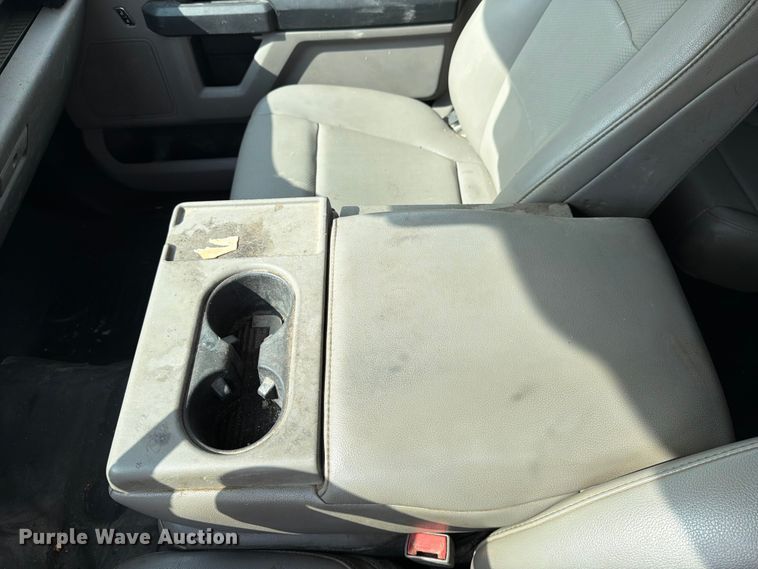image for item DV8528 2019 Ford F150 Ext. Cab pickup truck