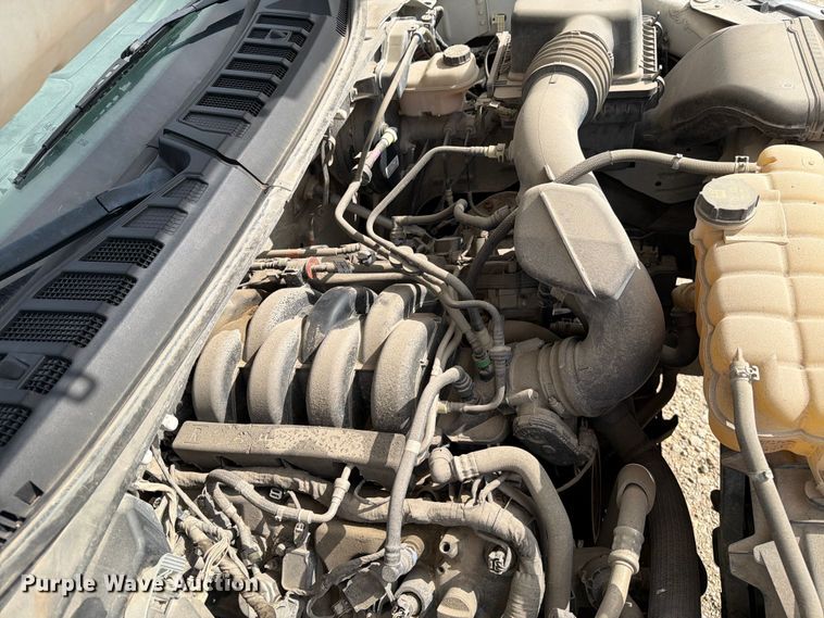 image for item DV8528 2019 Ford F150 Ext. Cab pickup truck
