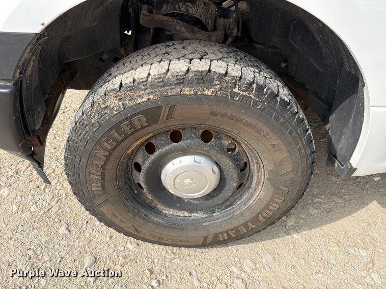image for item DV8528 2019 Ford F150 Ext. Cab pickup truck