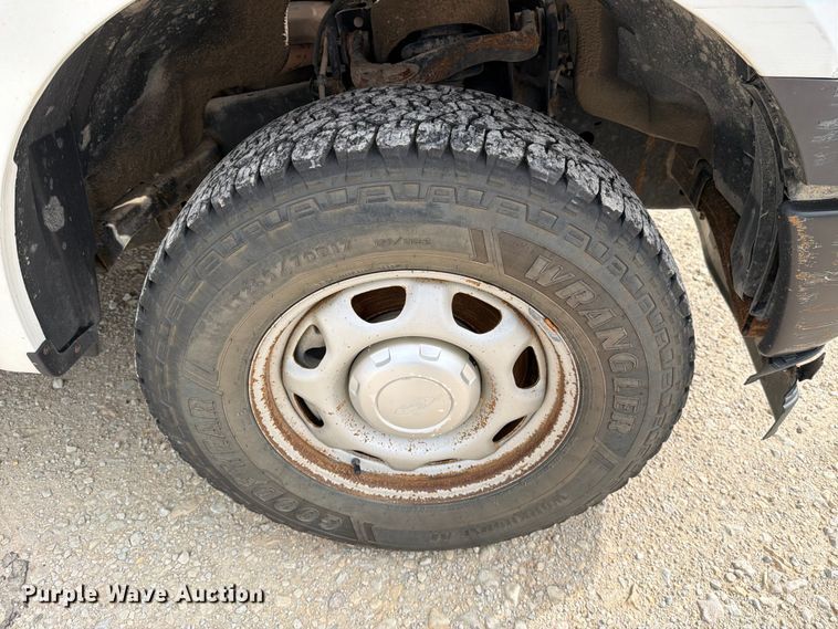 image for item DV8528 2019 Ford F150 Ext. Cab pickup truck