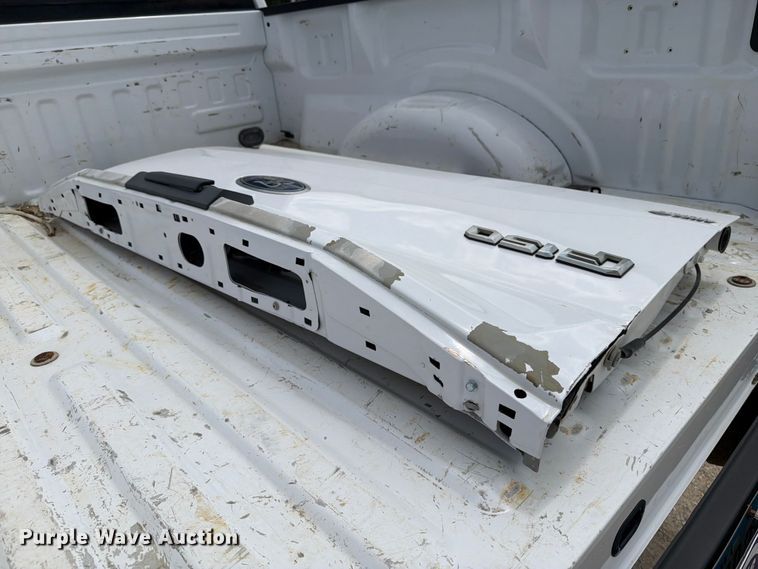 image for item DV8529 2016 Ford F150 Ext. Cab pickup truck