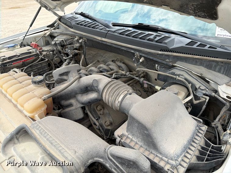 image for item DV8529 2016 Ford F150 Ext. Cab pickup truck