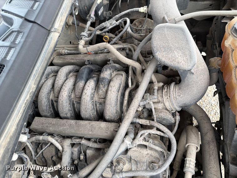 image for item DV8529 2016 Ford F150 Ext. Cab pickup truck