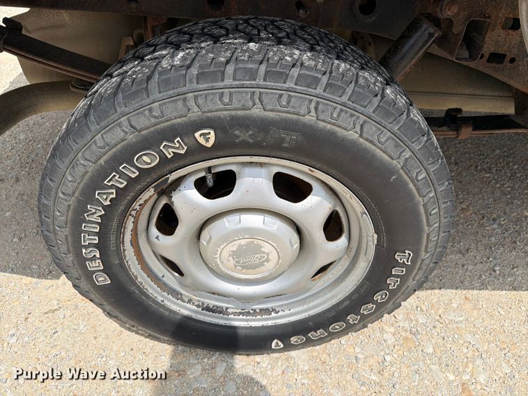 image for item DV8529 2016 Ford F150 Ext. Cab pickup truck
