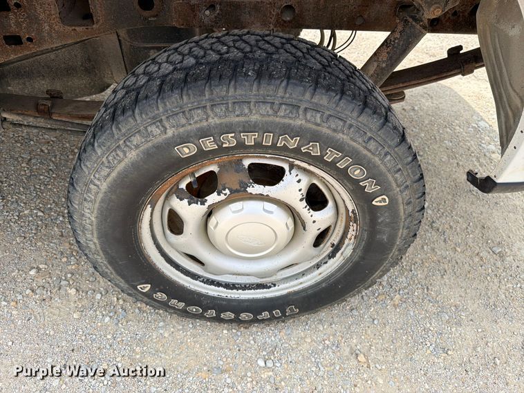 image for item DV8529 2016 Ford F150 Ext. Cab pickup truck