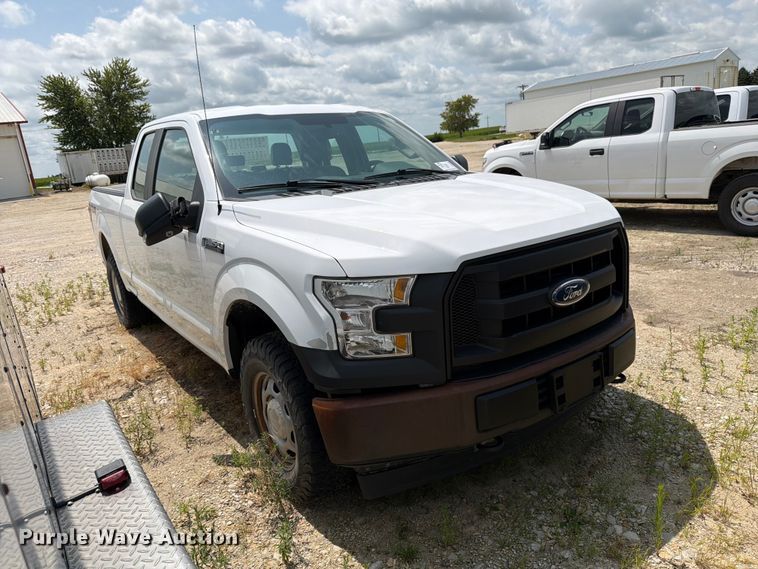 image for item DV8530 2017 Ford F150 Ext. Cab pickup truck