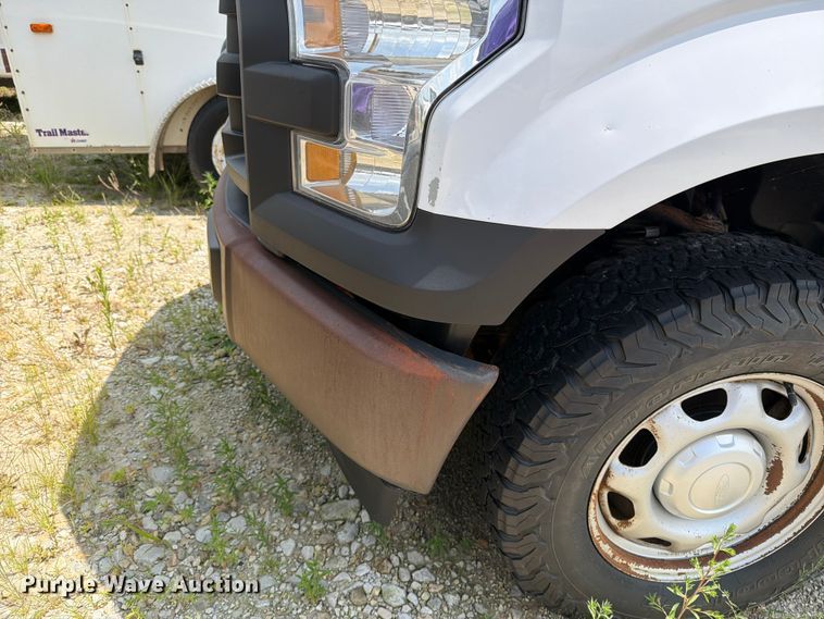 image for item DV8530 2017 Ford F150 Ext. Cab pickup truck