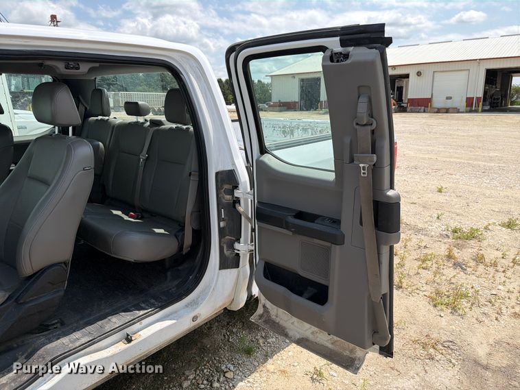 image for item DV8530 2017 Ford F150 Ext. Cab pickup truck